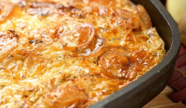 Картофи с шунка на фурна