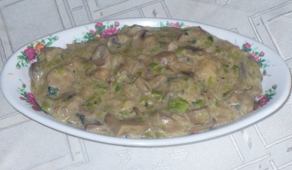 Каша от гъби и праз