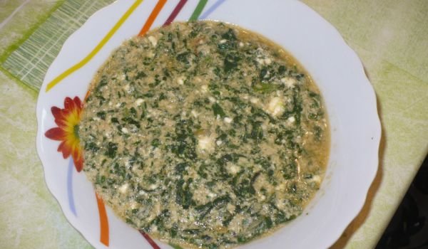 Каша от коприва със сирене и яйца
