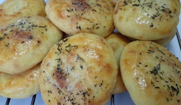 Кашкавалени картофени соленки