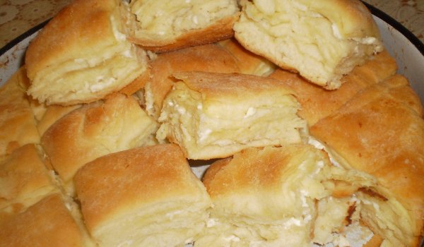 Катена пита със сирене