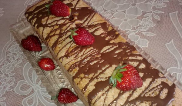 Кекс с фанта и ягоди