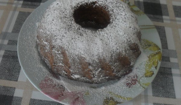 Кекс с ябълки и сушени кайсии