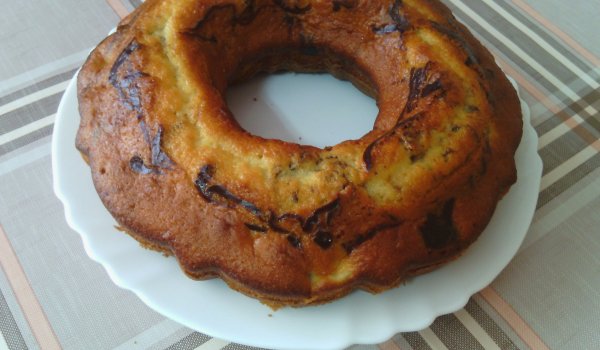 Кекс с круши и инка