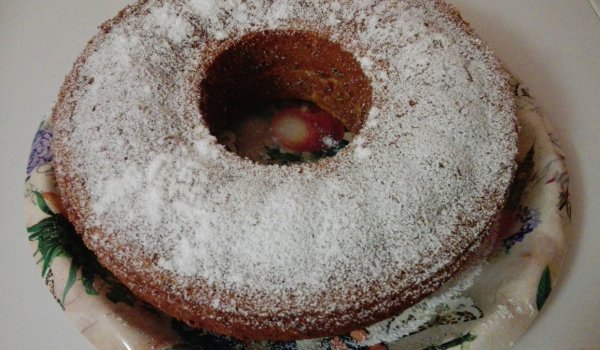 Кекс с лешници, какао и прясно мляко