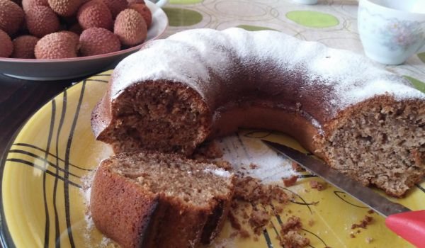 Кекс със смокини и орехи