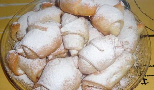 Кифли с плънка