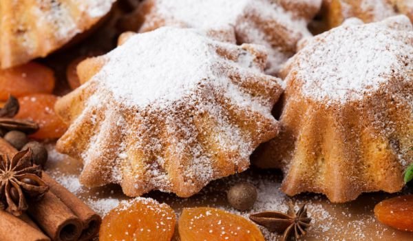 Кифли с пълнеж от кайсии и круши