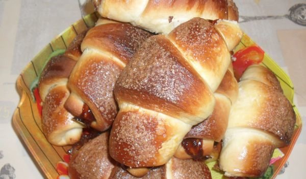 Кифли с шоколадов крем и есенция ром