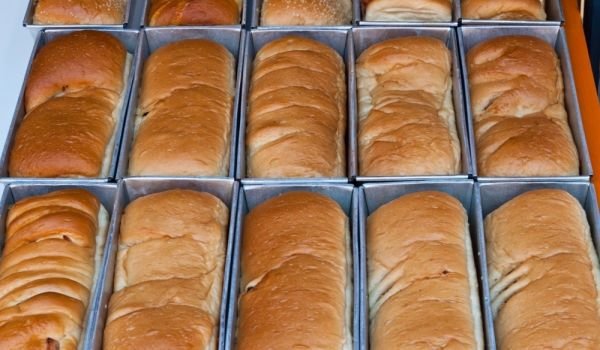 Кифли със салам