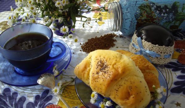 Кифли със сладко от сини сливи