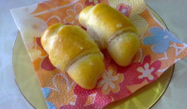 Кифлички с настърган кашкавал