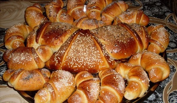 Кифлички с три вида сладко