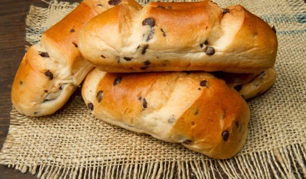 Кифлички със стафиди