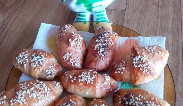 Кифлички в машината за хляб