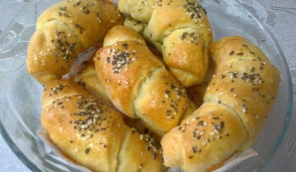 Кифлички за закуска без пълнеж