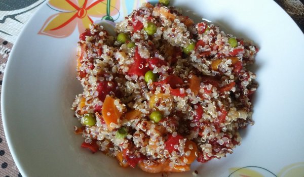 Киноа с пиперки