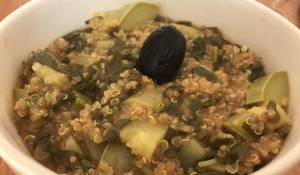 Киноа с тиквички и лапад