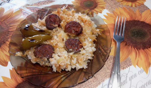 Кисело зеле с ориз и бабекова наденица
