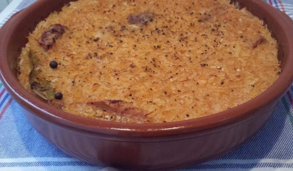 Кисело зеле с ориз и ребра в гювеч