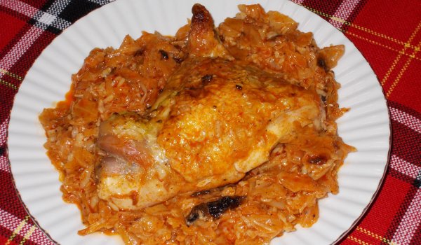 Кисело зеле с пилешки плешки