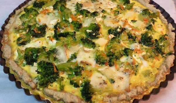 Киш с броколи и сирена