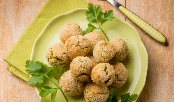 Кюфтенца от окара и спанак