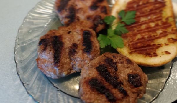 Кюфтета с коняк