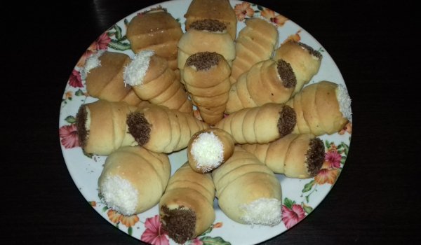 Класически фунийки с крем Рафаело