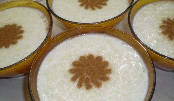 Класическо мляко с ориз