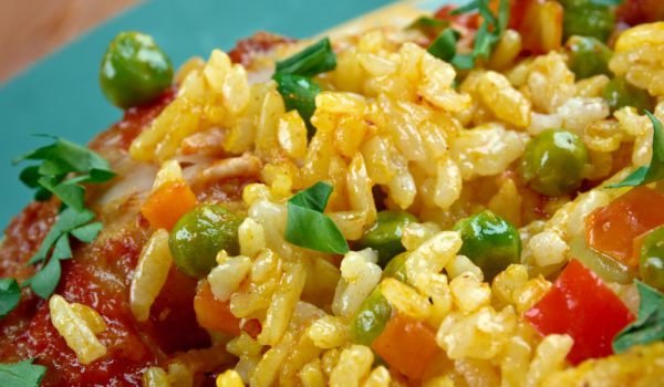 Кокоше месо с ориз