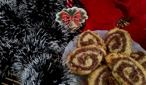 Коледни орехови сладки