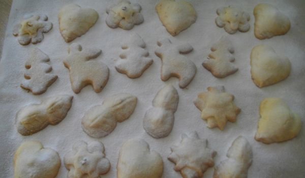 Коледни Сладки Локумки