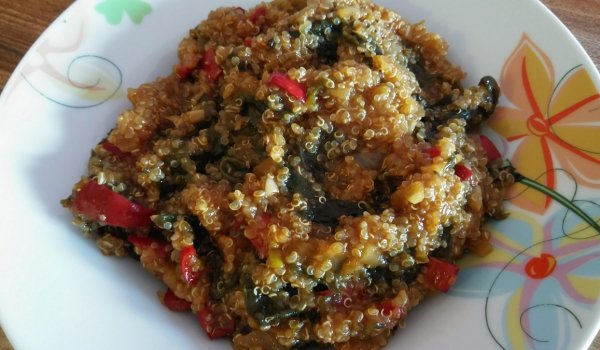 Коприва с киноа