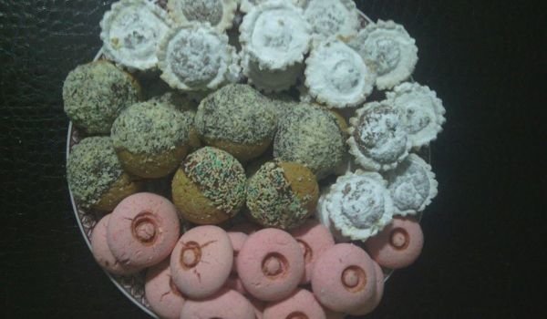 Кошнички с орехов пълнеж