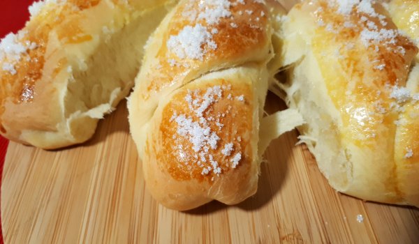 Козуначени кифли от рецептурника