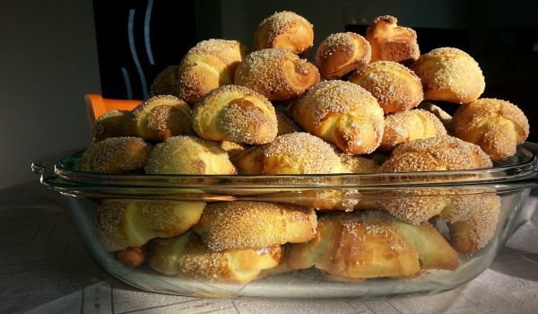 Козуначени кифли