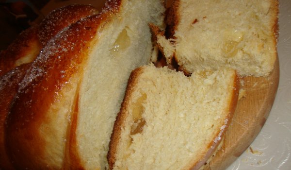 Козунак, месен в хлебопекарна