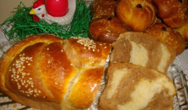 Козунак с какао и възелчета