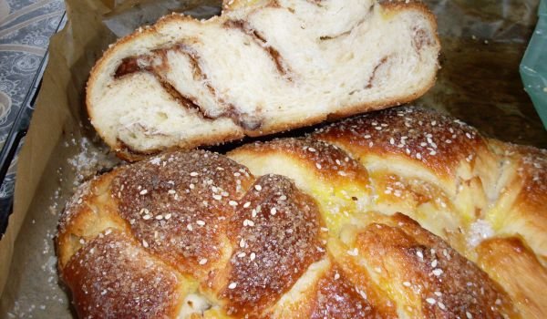Козунак с кондензирано мляко