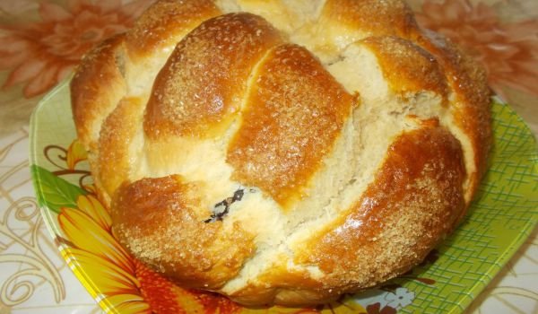 Козунак с шоколадови капки
