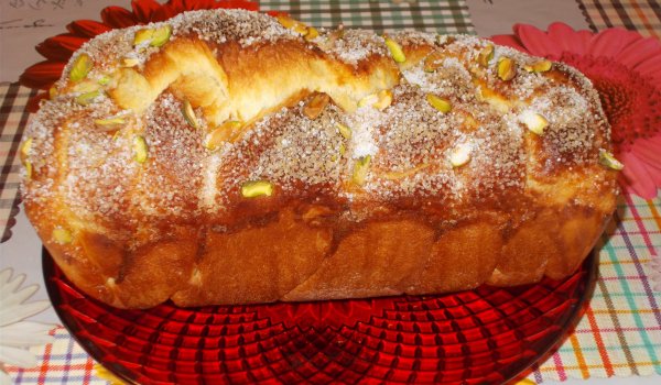 Козунаци с четири фитила и шамфъстъци