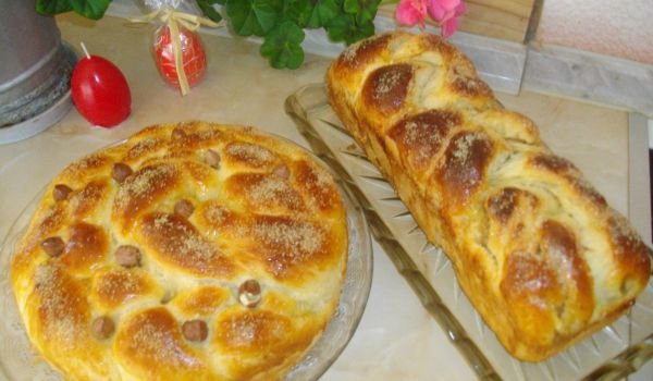 Козунаци с ябълкова плънка
