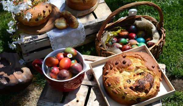 Козунаци с ядки и шоколад