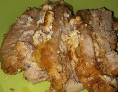 Крехки пържолки с топено сирене и гъби