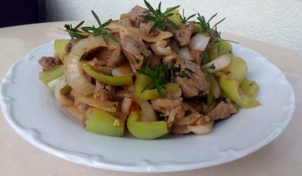 Крехко телешко в уок