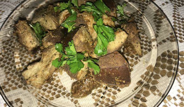 Крехък свински дроб