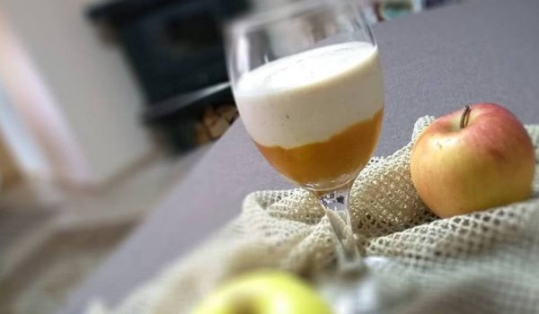 Крем от ябълки и извара