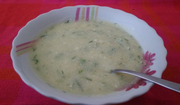 Крем супа от тиквички с картофи и сирене