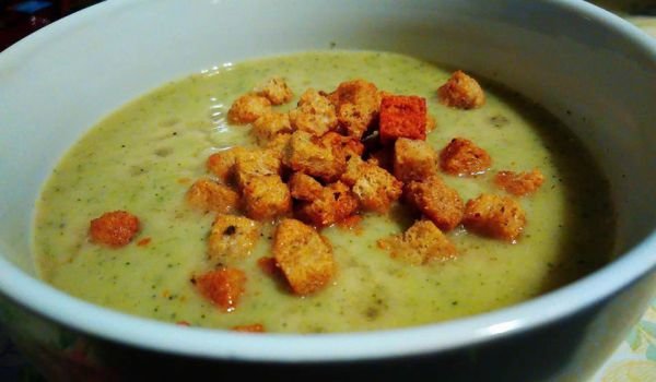 Крем супа с броколи и картофи